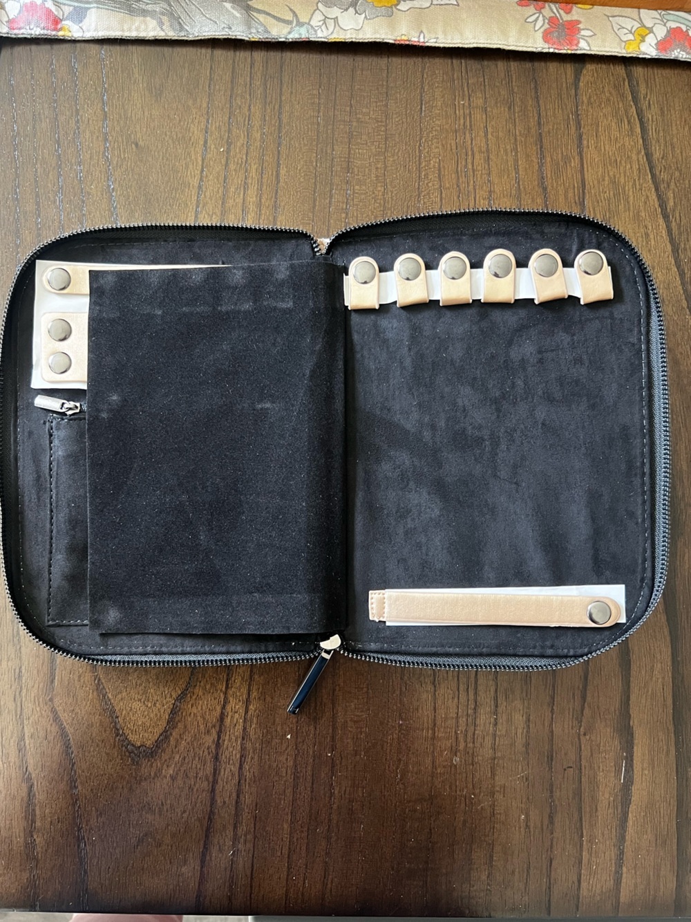 Halston Heritage Gold Zip Travel Jewelry Organizer - Picture 6 of 6